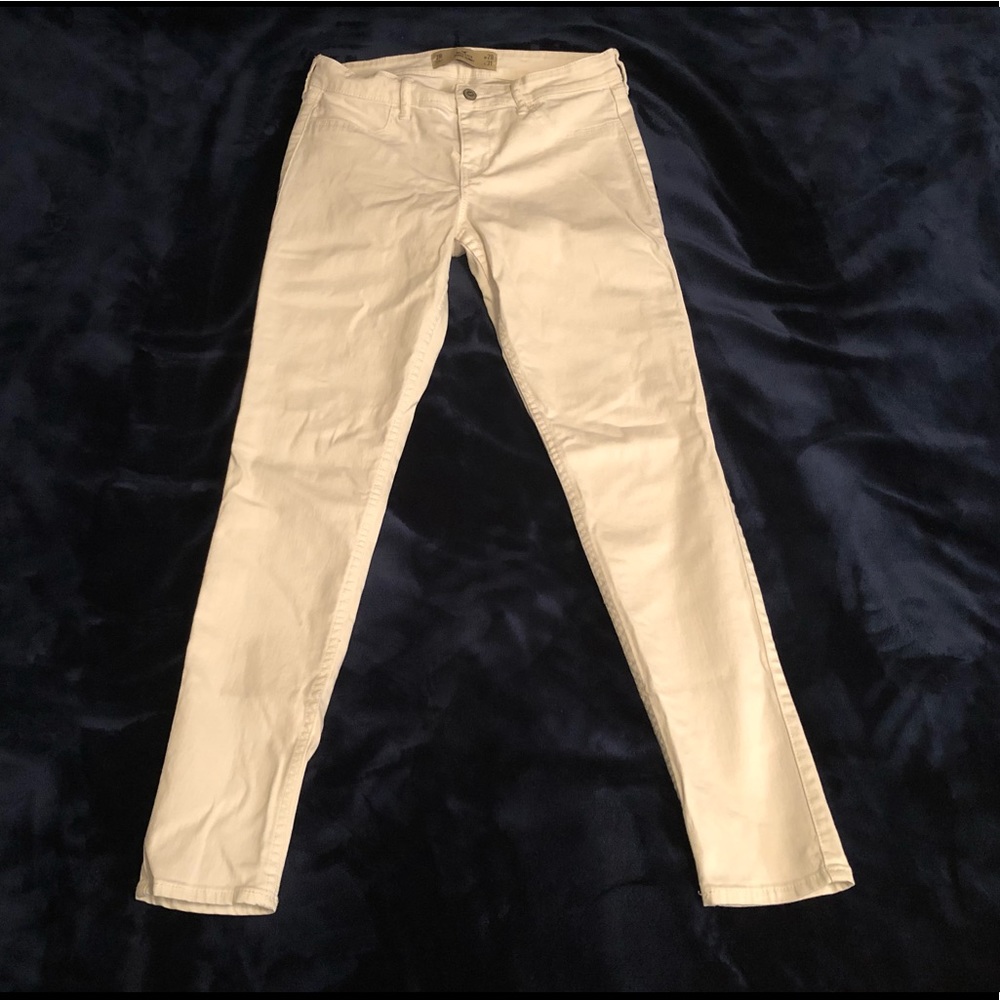 White Hollister Super Skinny Jeans W28 L31